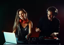 Djlik Kursu Egitmenleri 1