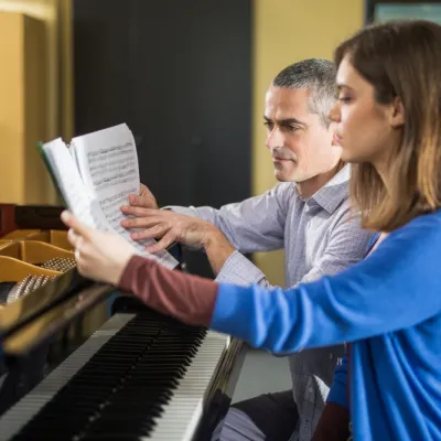 İleri Müzik Eğitimi Nedir? - Temel Müzik Eğitiminden Farklı Neler Var?
