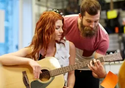 Klasik Gitar Kursu Egitmenleri