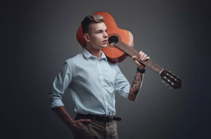 Ozel Akustik Gitar Kursu Fiyatlari 1