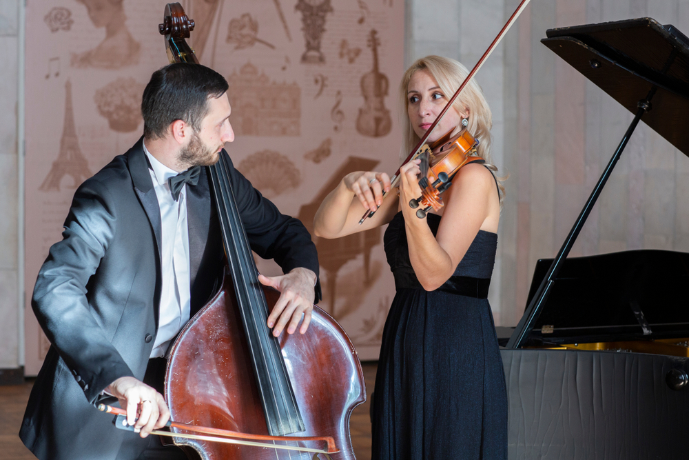 Ozel Kontrobas Kursu Fiyat