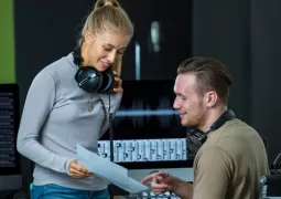 Ozel Muzik Teknolojileri Kursu Egitmenleri