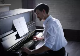 Ozel Piyano Kurslari 1