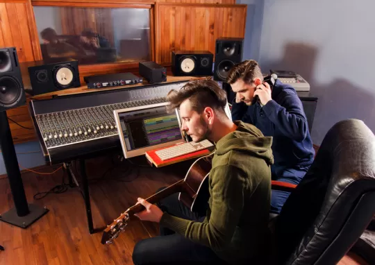 Ozel Ses Muhendisligi Kurslari