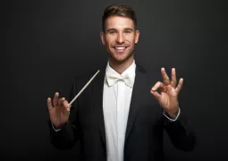 Sirket Korosu Egitmenleri