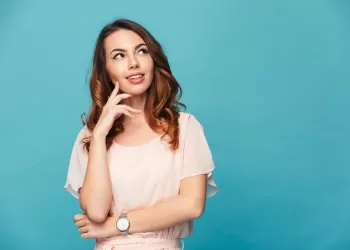 Dijital Piyano ve Akustik Piyano Farkları Nelerdir?