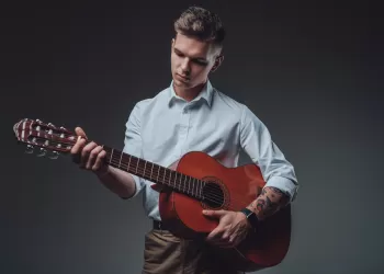 En İyi Klasik Gitar Markaları – Seçiminizi İyi Yapın!