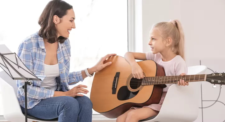 Gitar Öğrenmeye Kaç Yaşında Başlanmalı?