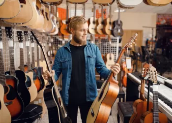 Yeni Başlayanlar İçin Gitar Seçimi – Yeni Başlayanlar Nasıl Gitar Almalı?