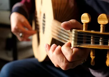 Bağlama Nedir? – Bağlamanın Tarihçesi