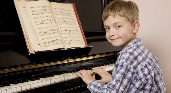 11 Yaş Piyano Eğitimi Nasıl Olmalı?