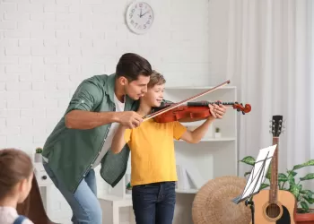 6 Yaş Keman Eğitimi Nasıl Olmalı?