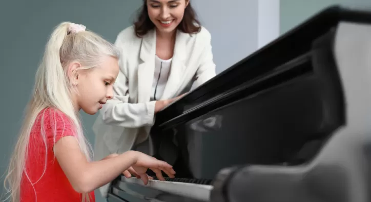 7 Yaş Piyano Eğitimi Nasıl Olmalı?