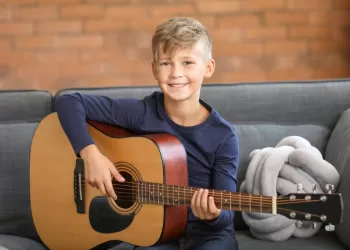 Gitar Kursu Kazlıçeşme