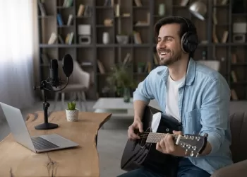 Online Gitar Kursu Fiyatları – Kaliteli Bir Eğitim İçin Bunlara Dikkat Edin!