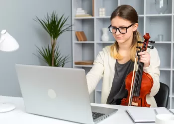Online Keman Kursu Olur Mu? – İnternetten Keman Çalmayı Öğrenebilir Miyim?