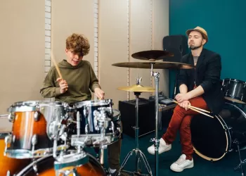 Bateri Kursu Fiyatları Kaç TL’den Başlıyor? 1000 TL'ye Bateri Dersi