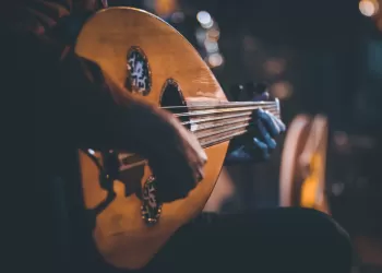 Gesi Bağları Nasıl Çalınır?