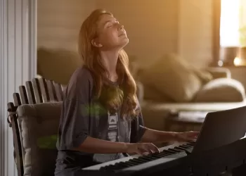 Piyano Çalmanın Yararları Neler? Piyano Çalmak İnsana Ne Kazandırır?