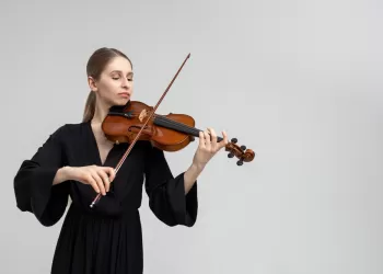 Kemanla Çalınabilecek Şarkılar: Sezen Aksu Kutlama Keman Notaları