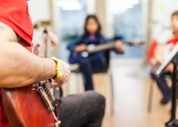 Elektro Gitar Kursu Tuzla