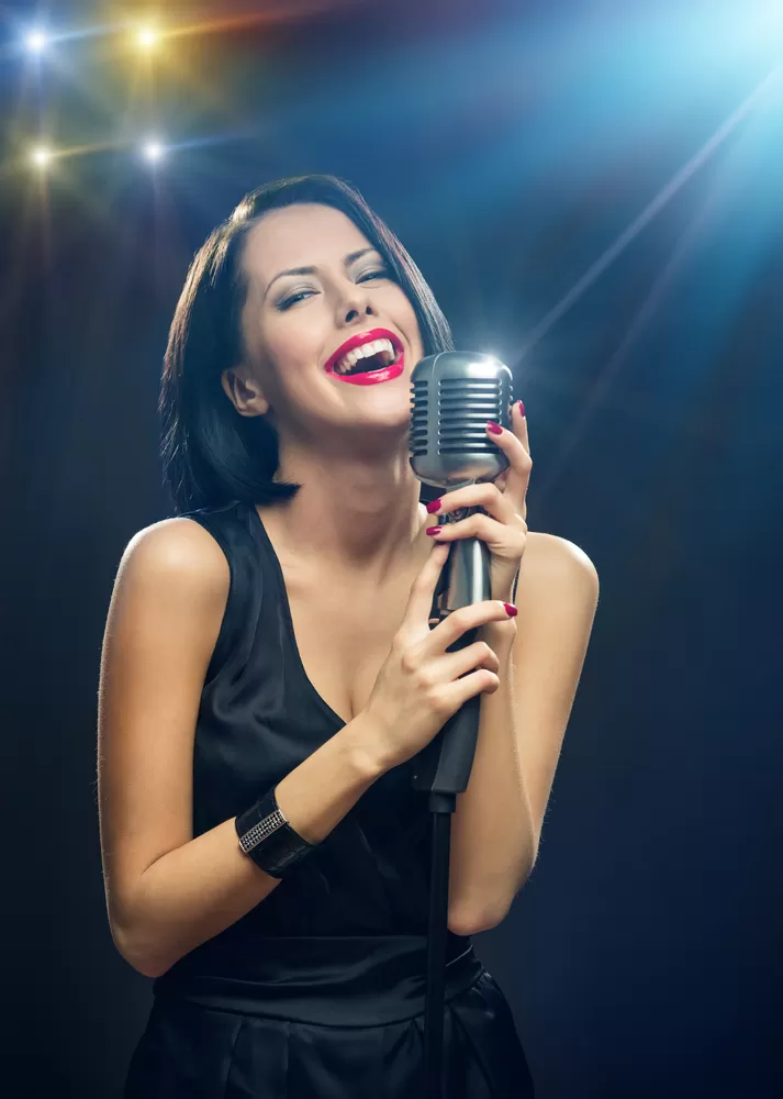 müzik akademi erenköy iletişim