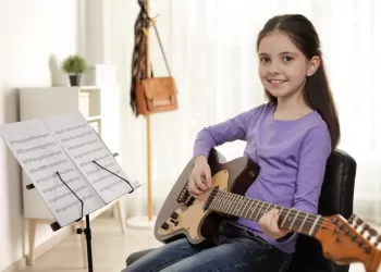 Elektro Gitar Kursu Ataşehir