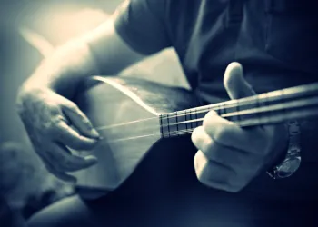 Bağlama Kursunda Neler Öğretilir? Başlangıçtan İleri Seviyeye