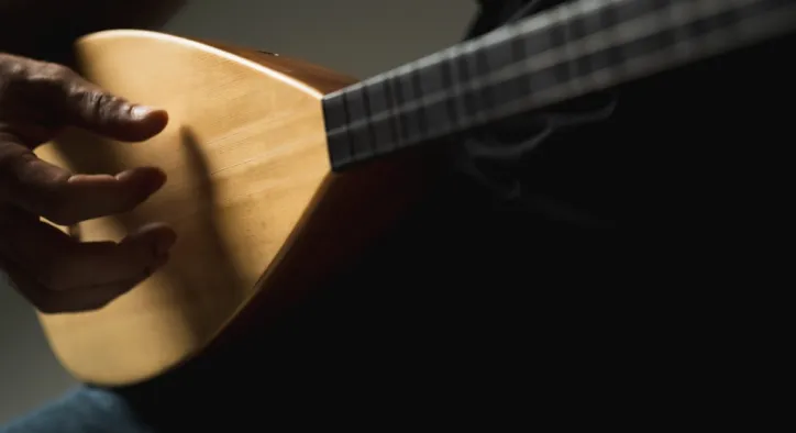 Bağlama Çalarken Parmaklar Nasıl Güçlendirilir? Hız, Güç ve Esneklik İçin Egzersizler