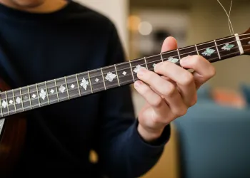 Bağlama Kursu Erken Kayıt Fırsatı: Eylül Dönemi İçin İndirimle Yerinizi Ayırtın!