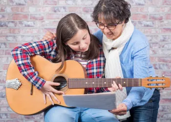 Çocuklar İçin Gitar Kursunda Deneme Dersi Neden Önemli?
